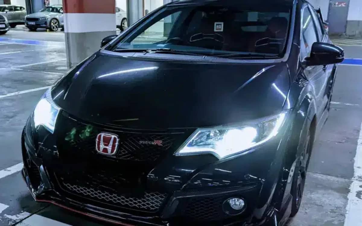 uk-bought-back-own-stolen-honda-sat-nav