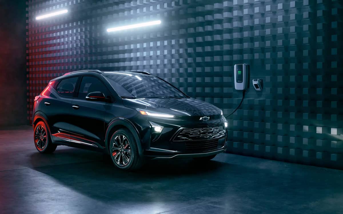 new-ev-owner-praises-chevrolet-bolt-euv-in-detailed-review