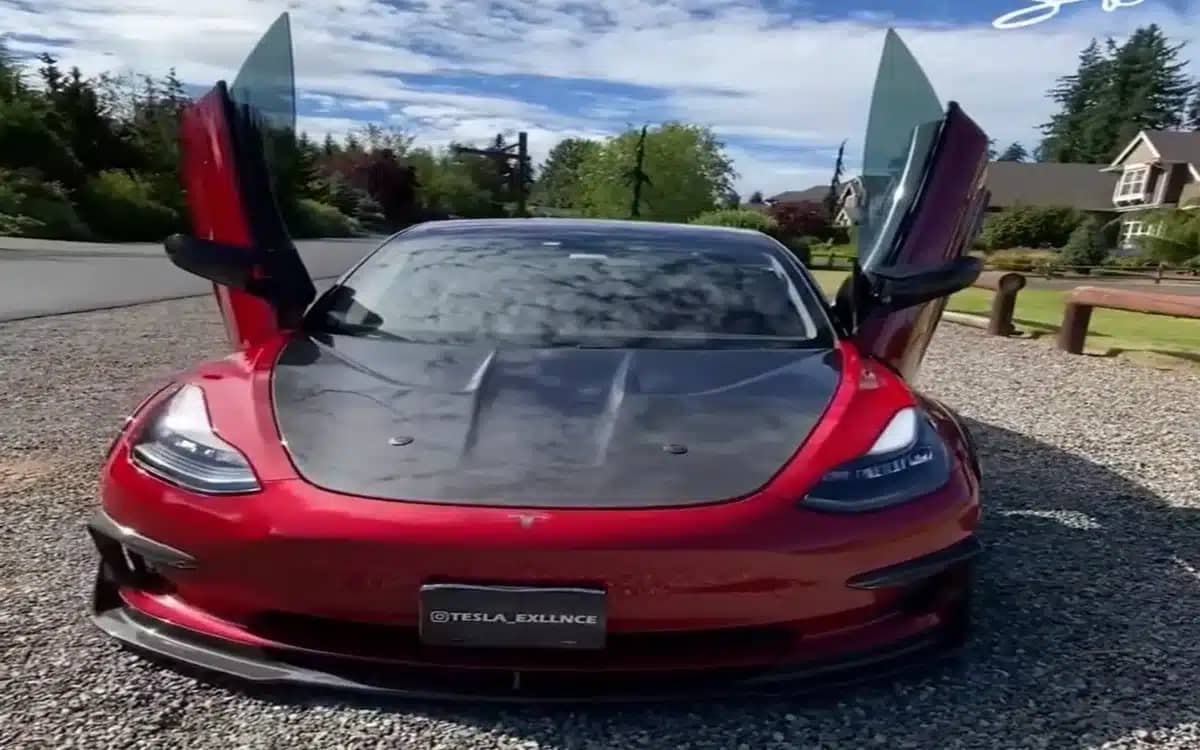 tesla-model-3-slickest-makeover-video