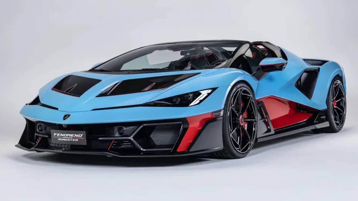 Lamborghini unveils its 1-of-15 Fenomeno Roadster, a 1,065HP beast that's the fastest roofless Lambo ever
