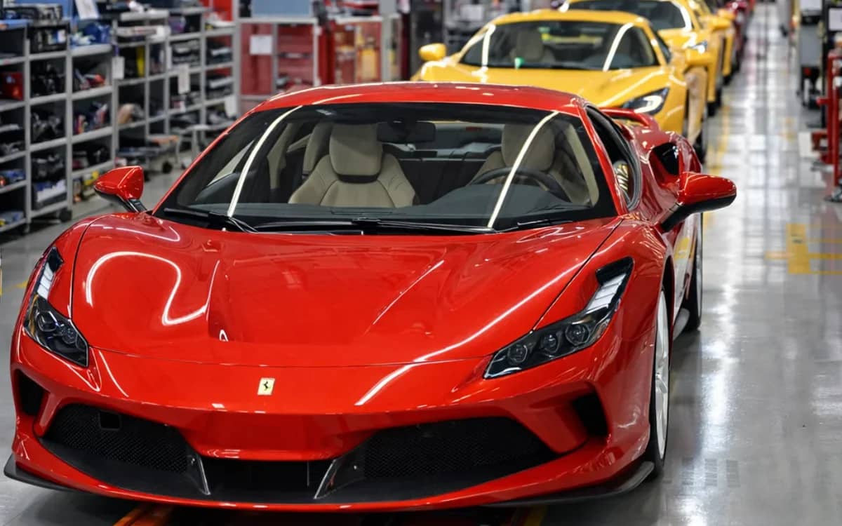 ferrari-giving-workers-bonus-after-very-successful-2025