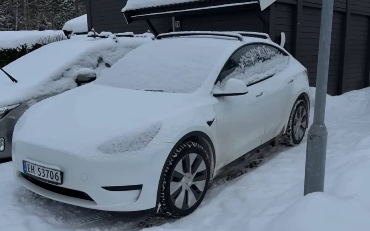 norwegian-man-deep-freezes-tesla-model-y-lfp-see-what-happens