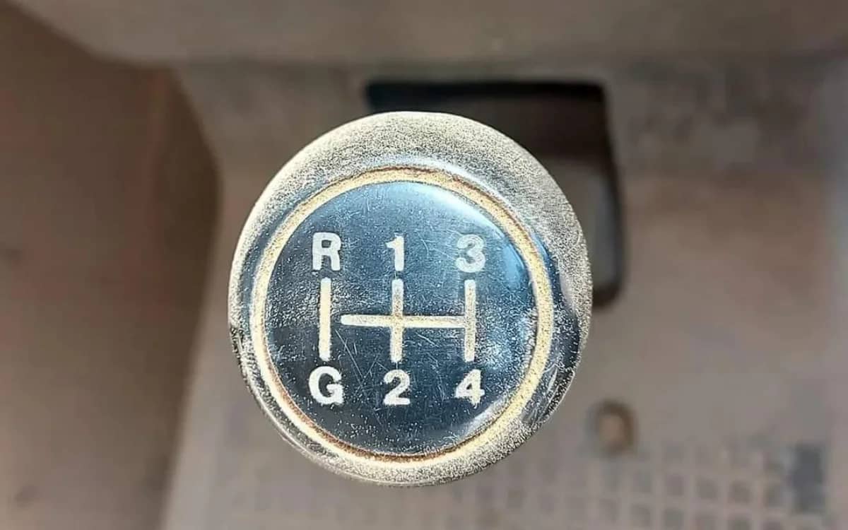 what-the-g-on-the-stick-shift-means