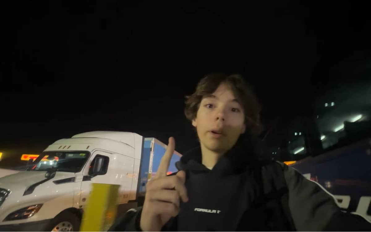 ohio-man-takes-worst-rated-bus-in-america-greyhound