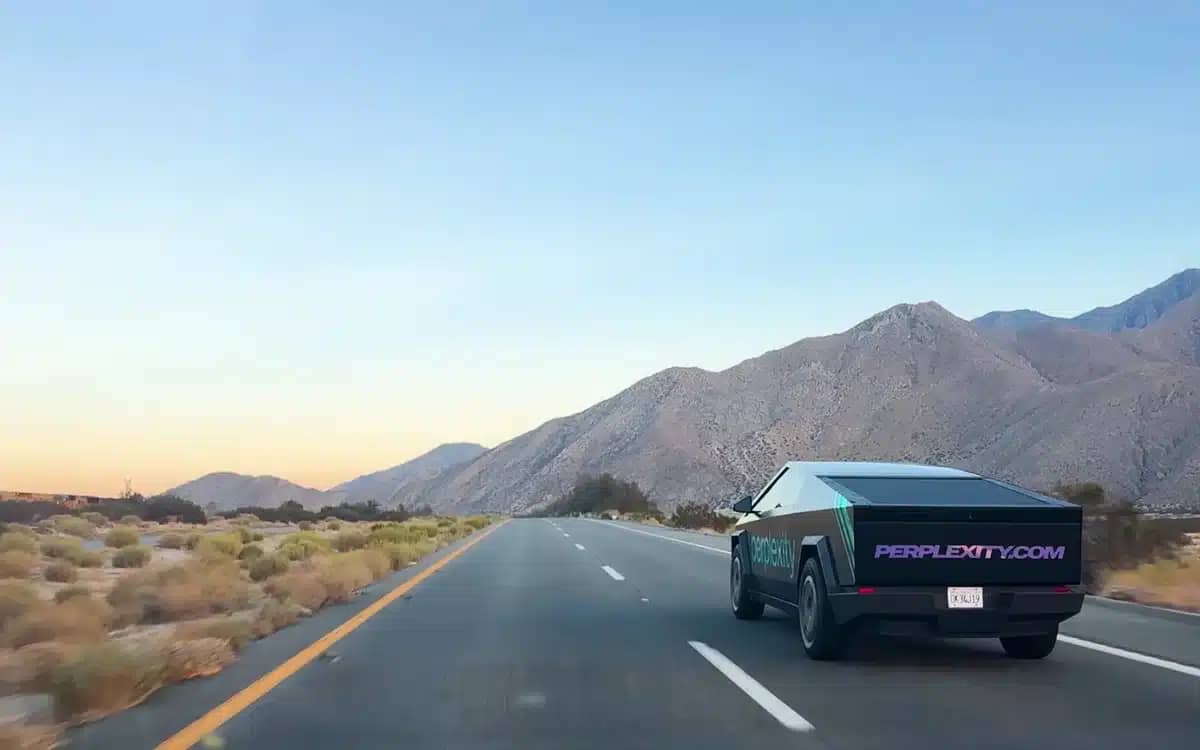 guys-embark-on-five-day-road-trip-across-america-in-a-self-driving-cybertruck-to-see-how-it-copes-with-100-hours-of-autopilot