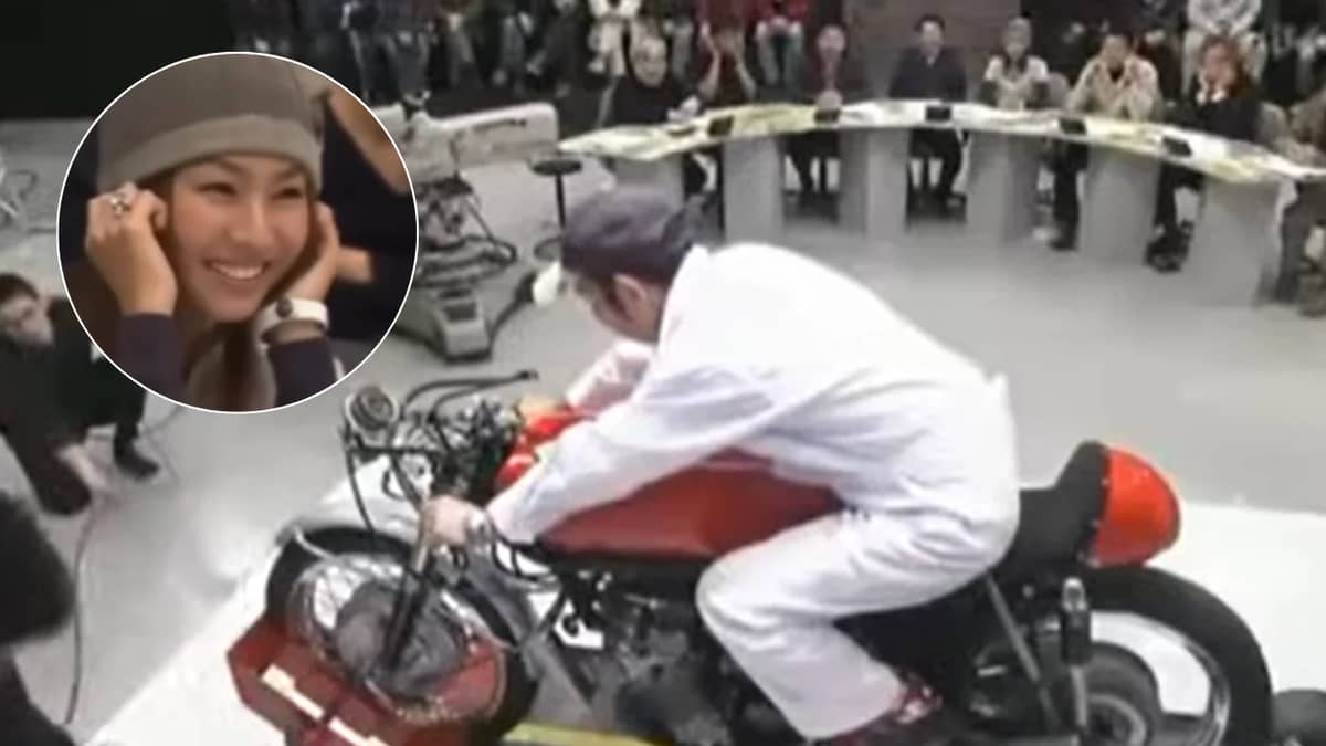 honda-250cc-race-bike-loud-engine-rc166