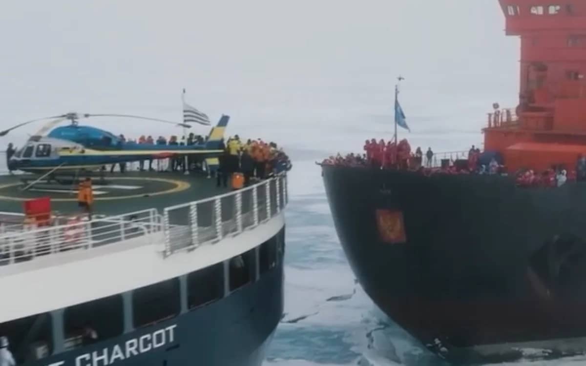 two-ships-meet-north-pole-video