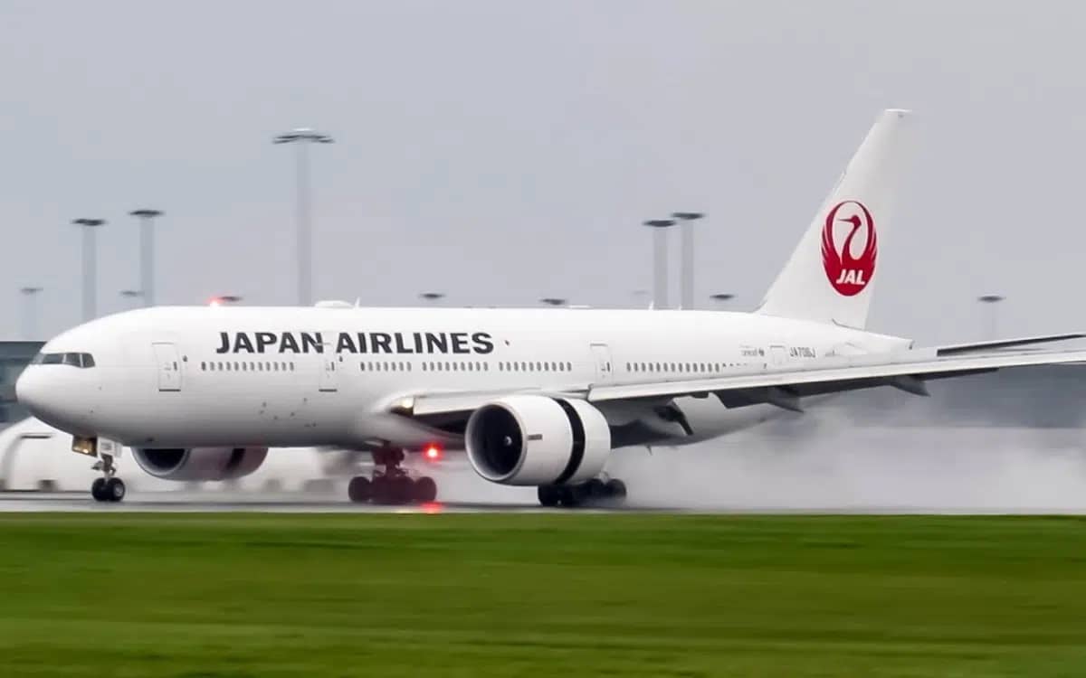 japan-airlines-offering-tourists-free-domestic-flights-to-explore-the-country-but-theres-a-catch
