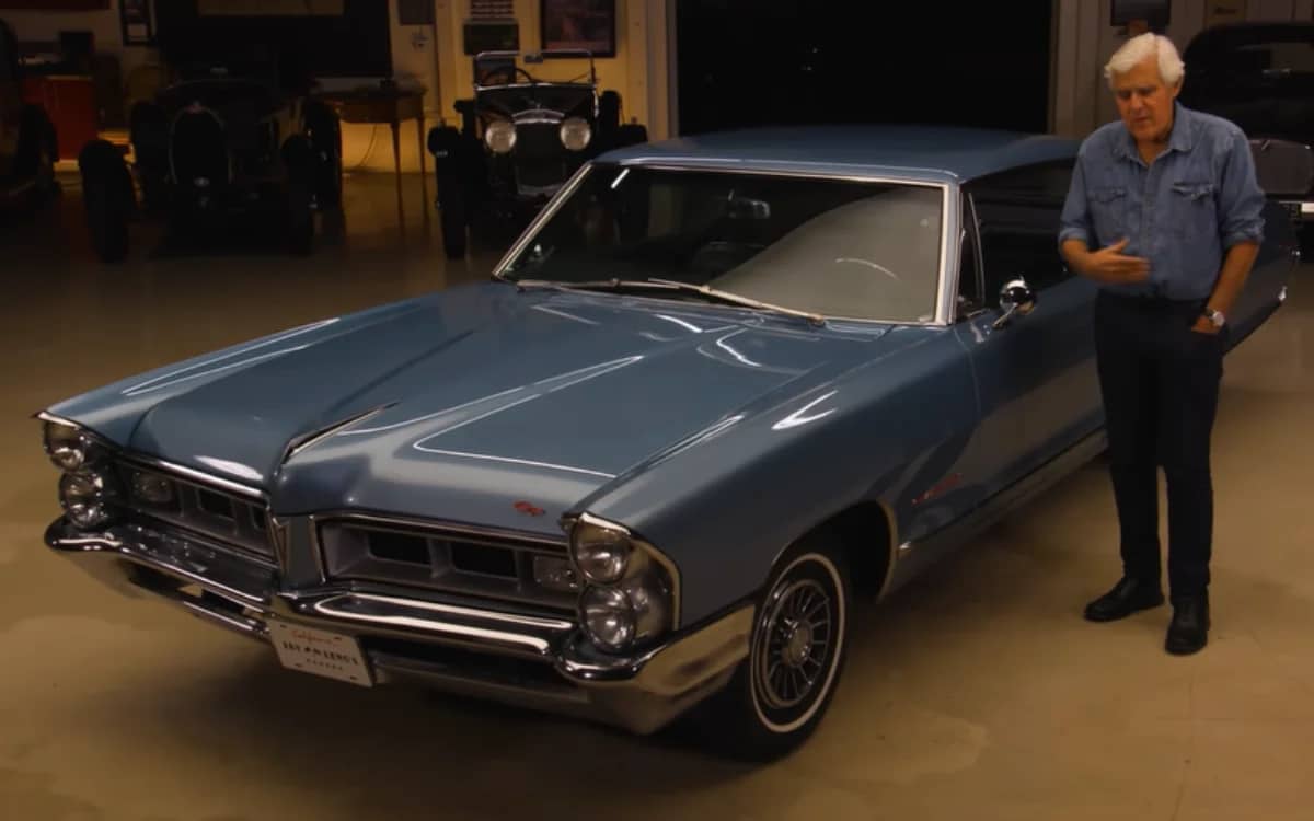 jay-leno-1965-pontiac-grand-prix-navy-vet