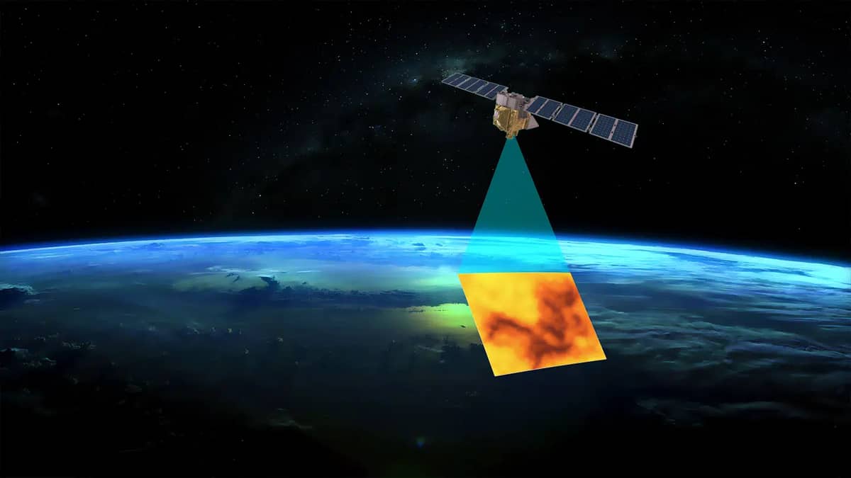 jeff-bezos-satellite-is-lost-in-space-after-losing-all-power