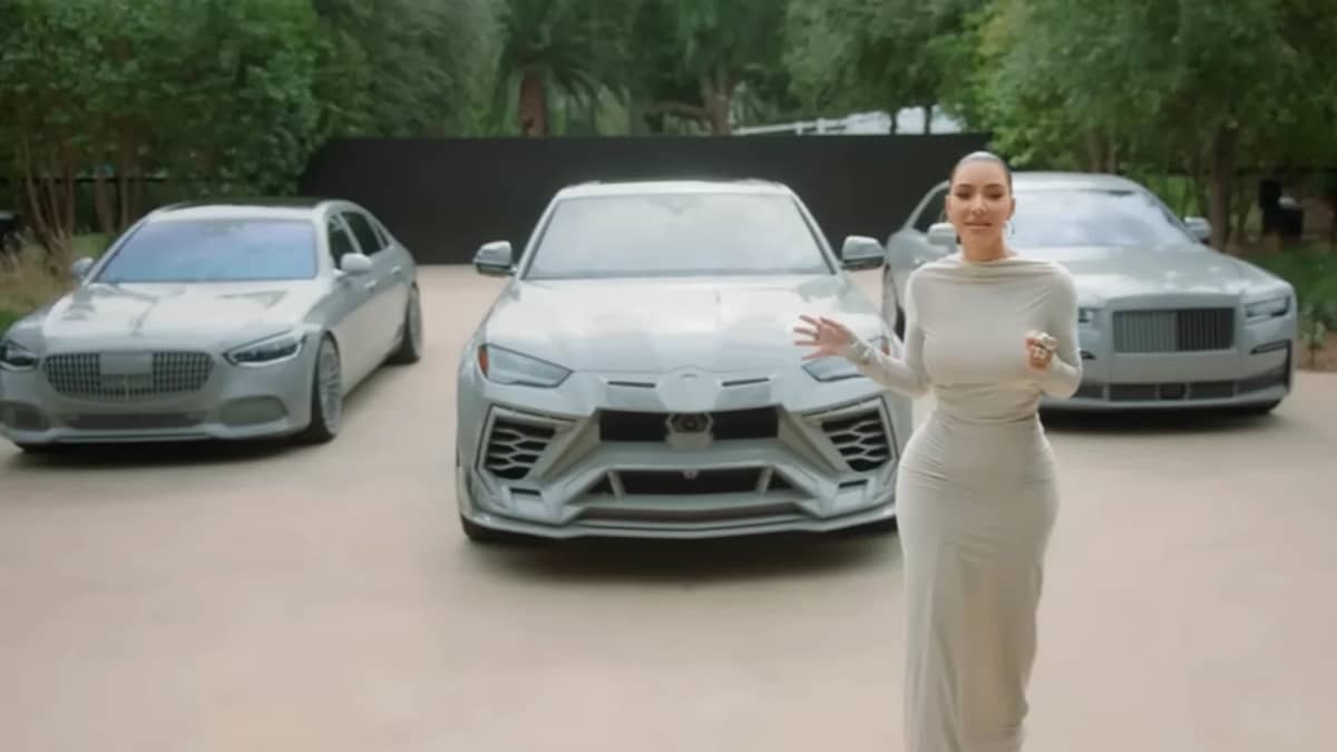 kim-kardashian-custom-painted-cars-mansion-match