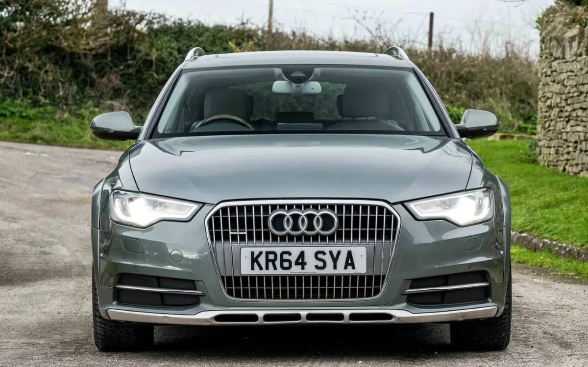 king-charles-iii-personal-car-sale