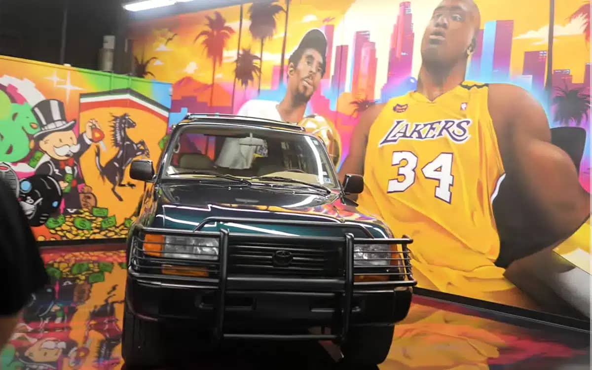 shaq-kobe-bryant-car-restored-for-mother