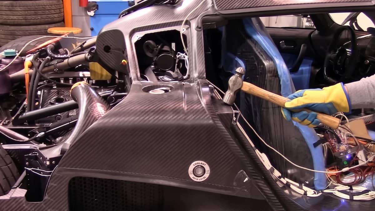 koenigsegg-regera-brutal-safety-test-video