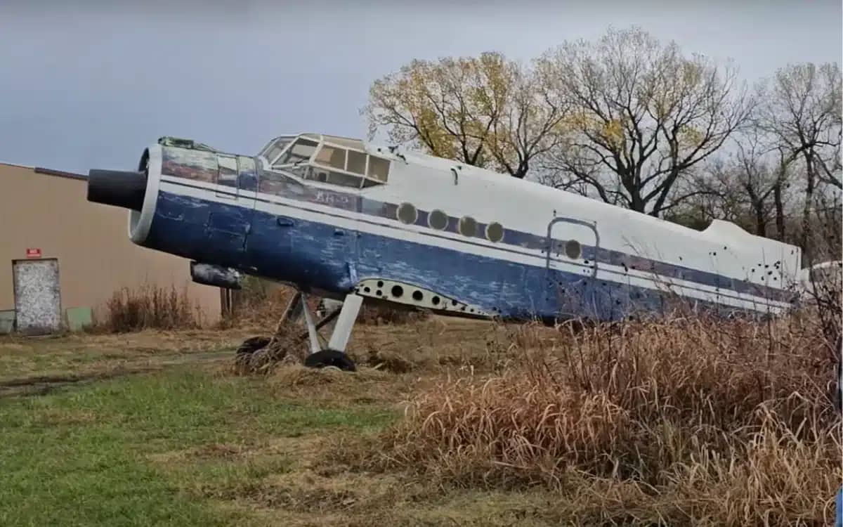 the-worlds-largest-bi-plane-abandoned-in-a-field-in-america