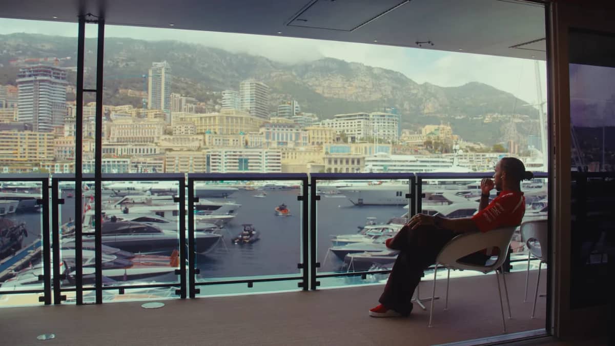 8-hour-video-of-lewis-hamilton-chilling-ferrari