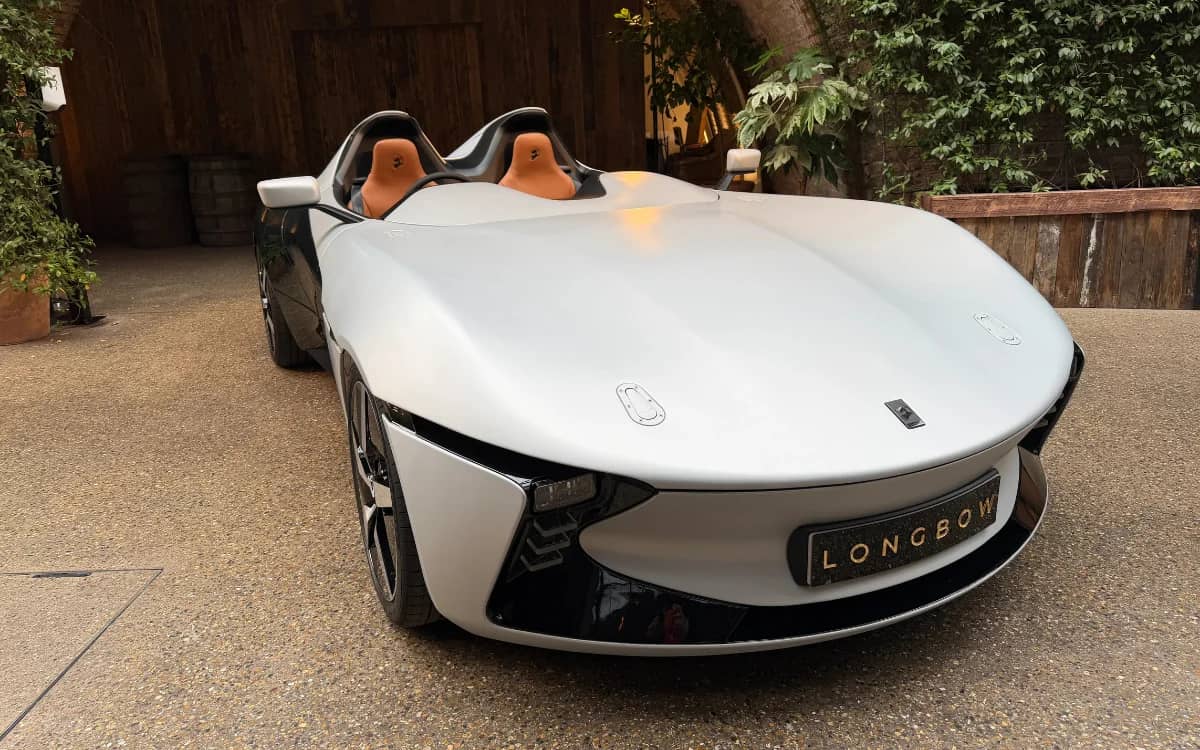 longbow-wants-to-deliver-a-roadster-ev-to-sam-altman