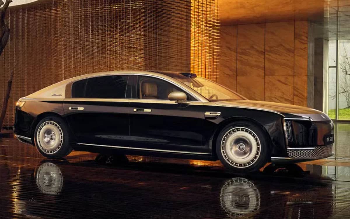 This new Chinese luxury sedan has a 40 inch cinema screen and looks just like a Maybach