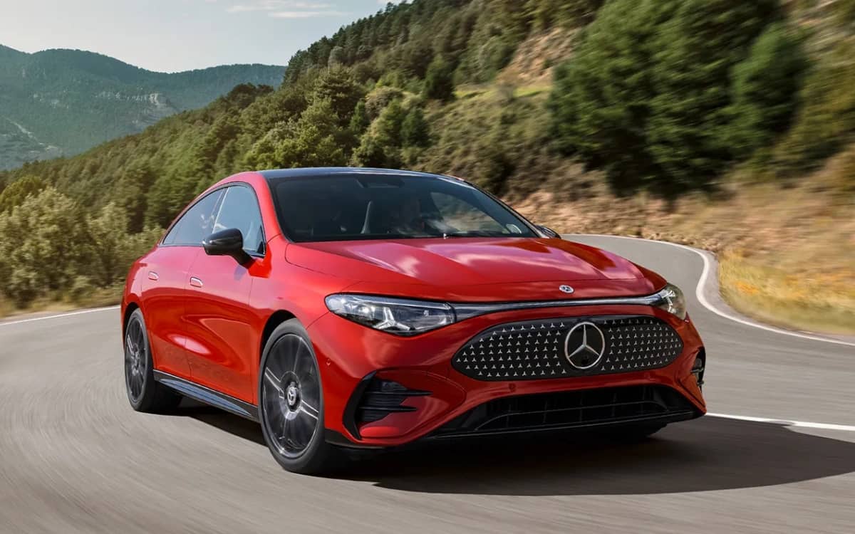 mercedes-benz-wins-first-european-car-of-the-year-since-1974-with-cla