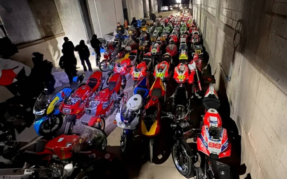 after-seizing-mercedes-clk-gtr-fbi-uncovered-40000000-motogp-bike-collection-from-wanted-fugitive