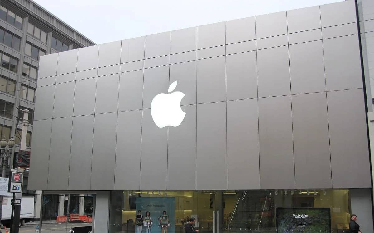 Apple has just warned of a new scam targeting millions of iPhone users and revealed how to protect yourself