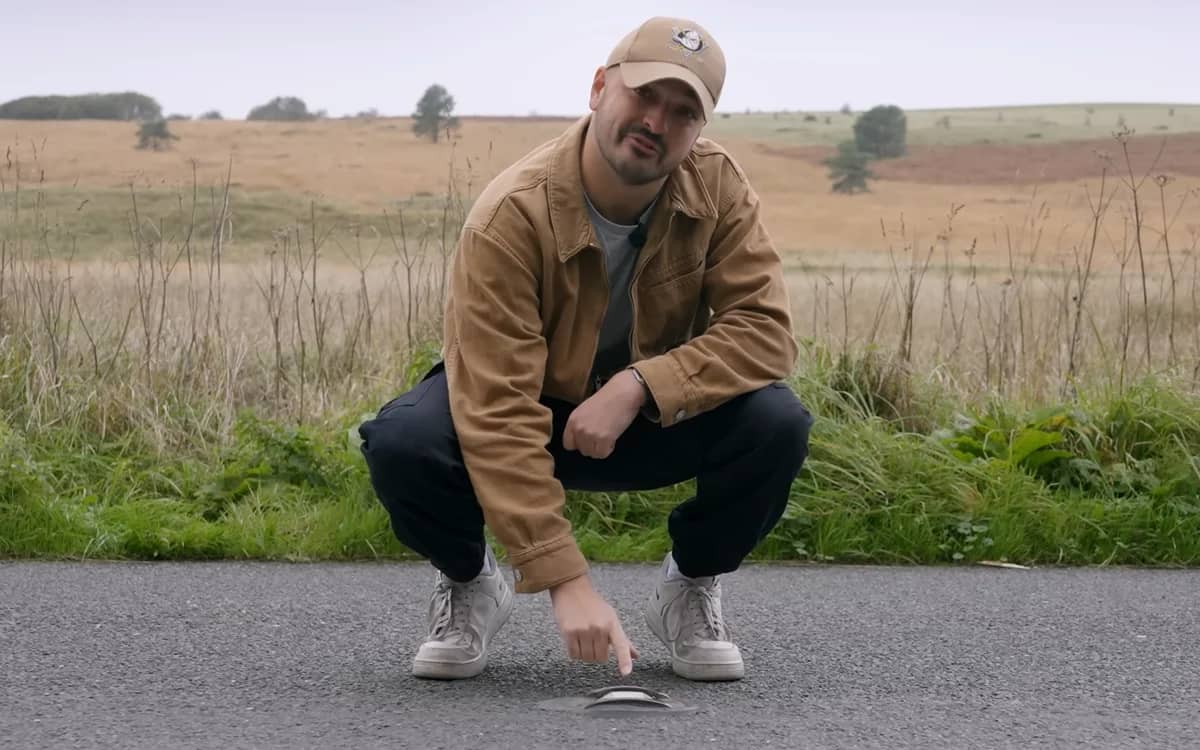 cats-eyes-on-road-simple-yet-genius-engineering