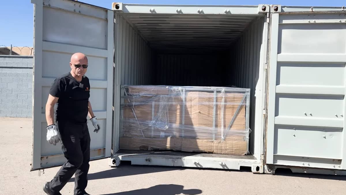 last-tesla-roadsters-shipping-container-china