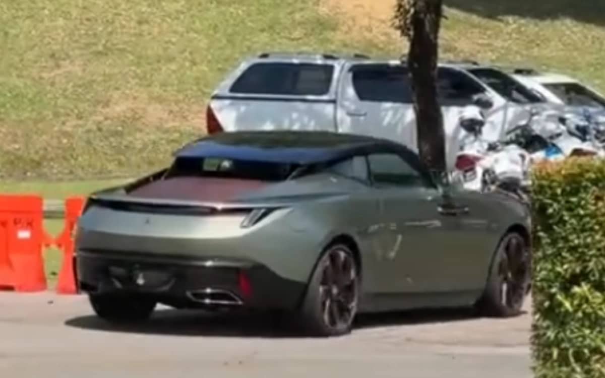 worlds-most-expensive-car-rolls-royce-droptail-owned-by-king-indonesia