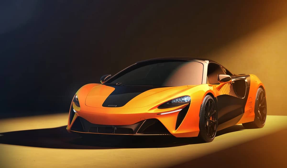 mclaren-artura-spider-mcl39-championship-edition