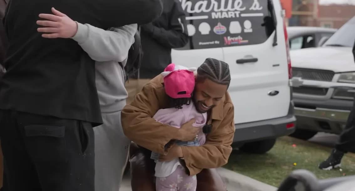 big-sean-youtuber-detroit-community-free-gas-brand-new-cars