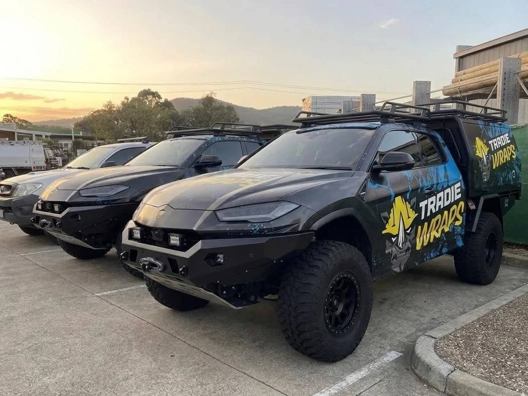 lamborghini-urus-tradie-wraps-april-fools