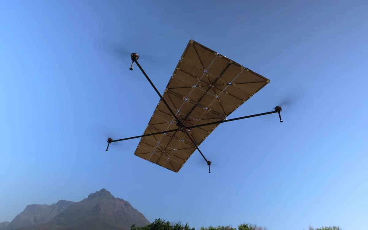 Man shares how he built a 100% solar drone that can fly for hours and hours