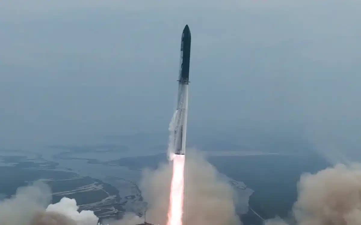 SpaceX’s Starship completes first full test flight