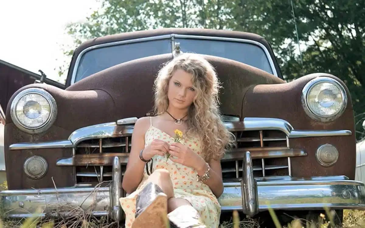 taylor-swift-travis-kelce-car-collection-rivalry