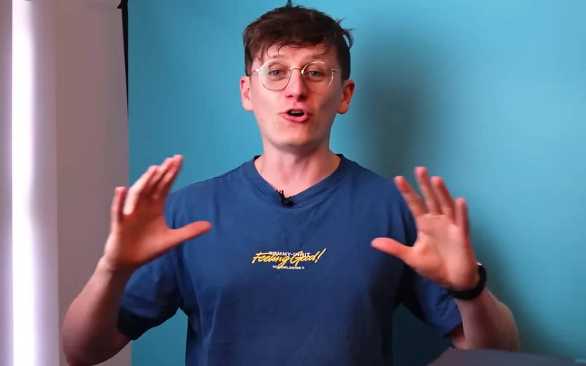 man-used-111600-tesla-credits