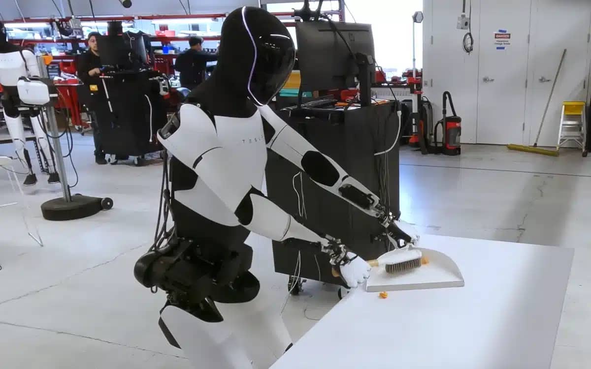 tesla-optimus-humanoid-robot-enters-mass-production