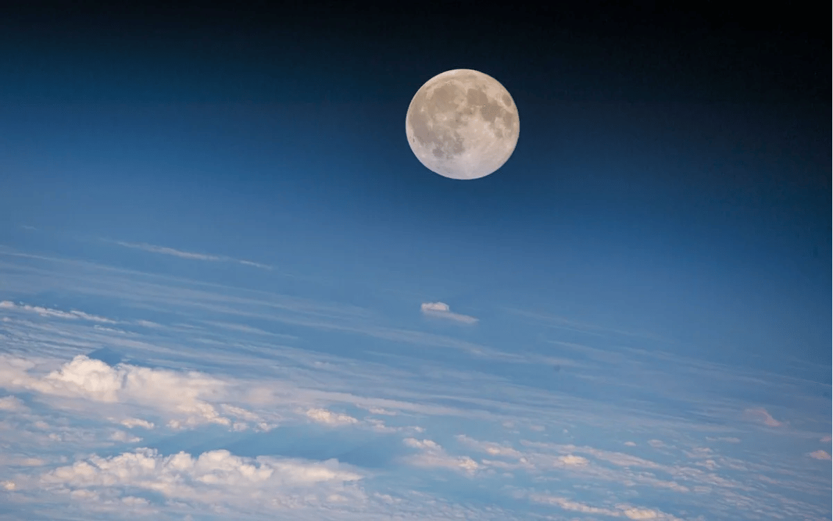 china-builds-first-universal-lunar-time-system-for-moon