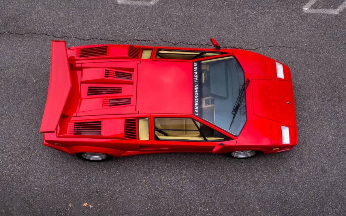 Incredibly rare 1989 Lamborghini Countach 25th Anniversary is going up for auction and it has some visceral details