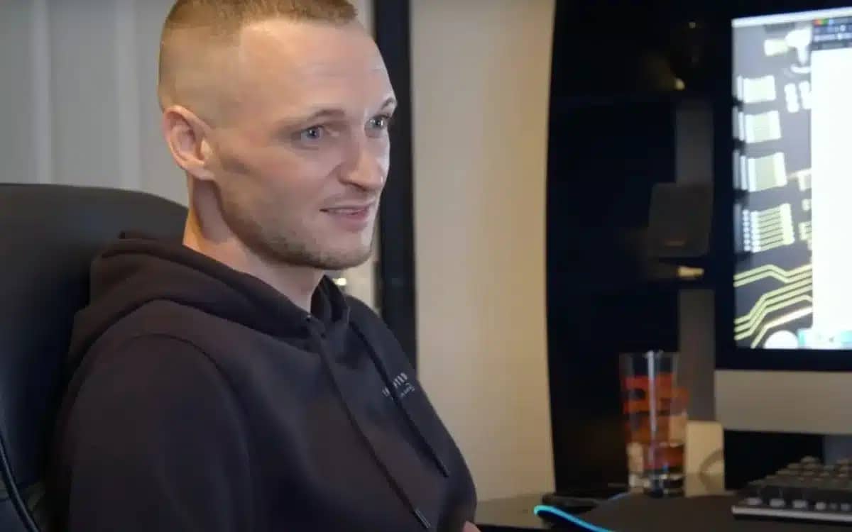 Man gives up on recovering $920M in Bitcoin after 12-year battle to dig up lost hard drive in landfill