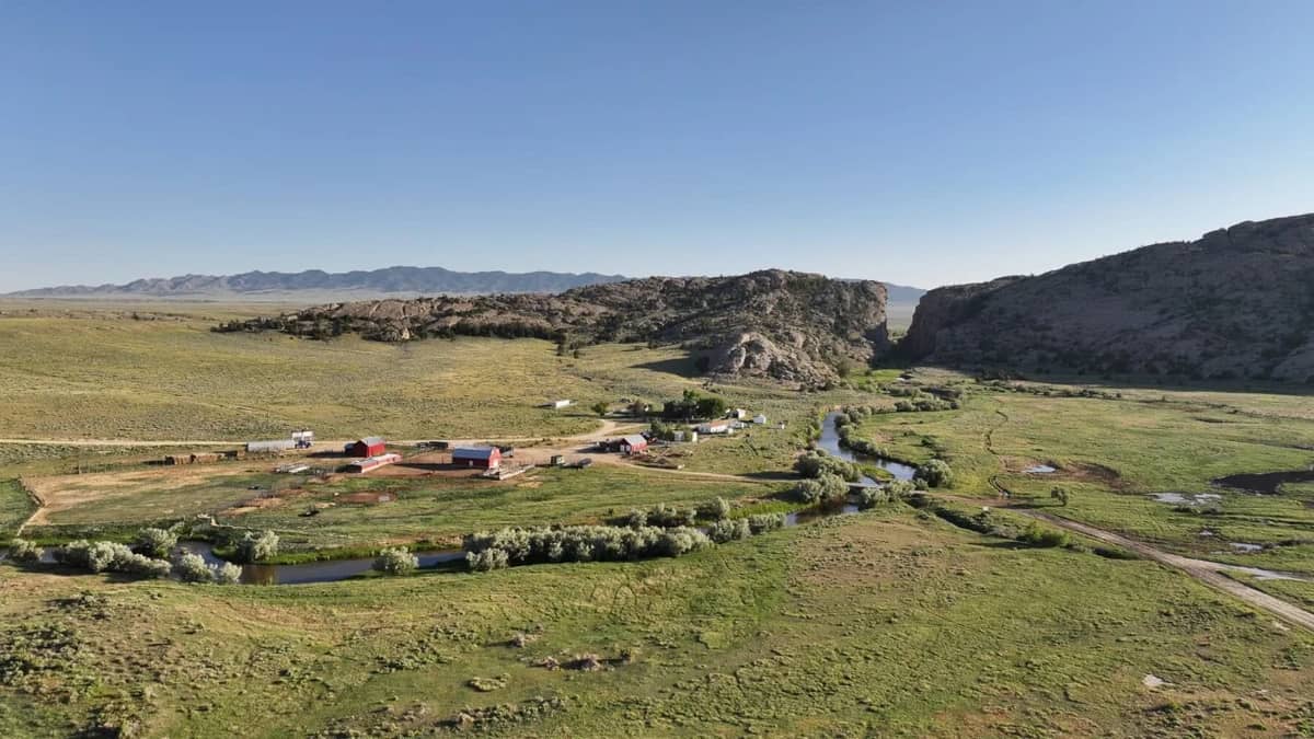 pathfinder-ranches-wyoming-ranch-for-sale