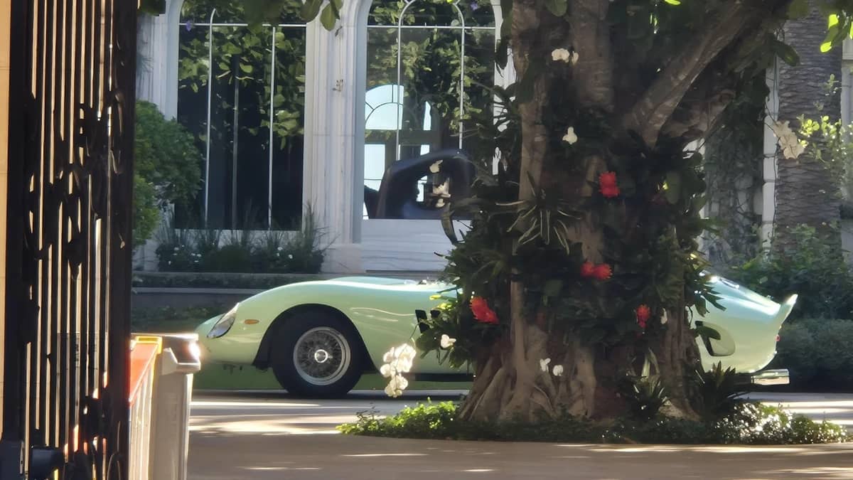 florida-uber-driver-ferrari-250-gto-owner