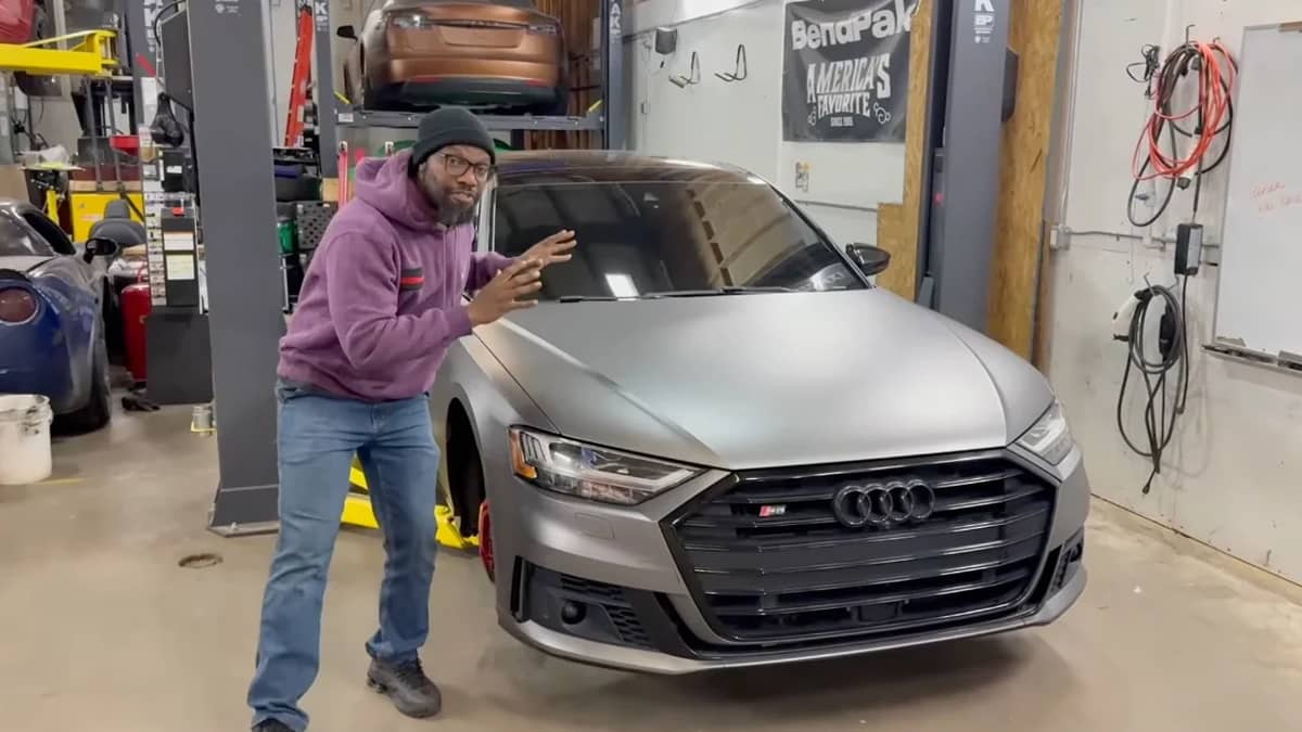 man-takes-risk-cheap-audi-s8-proved-dealers-diagnosis-wrong