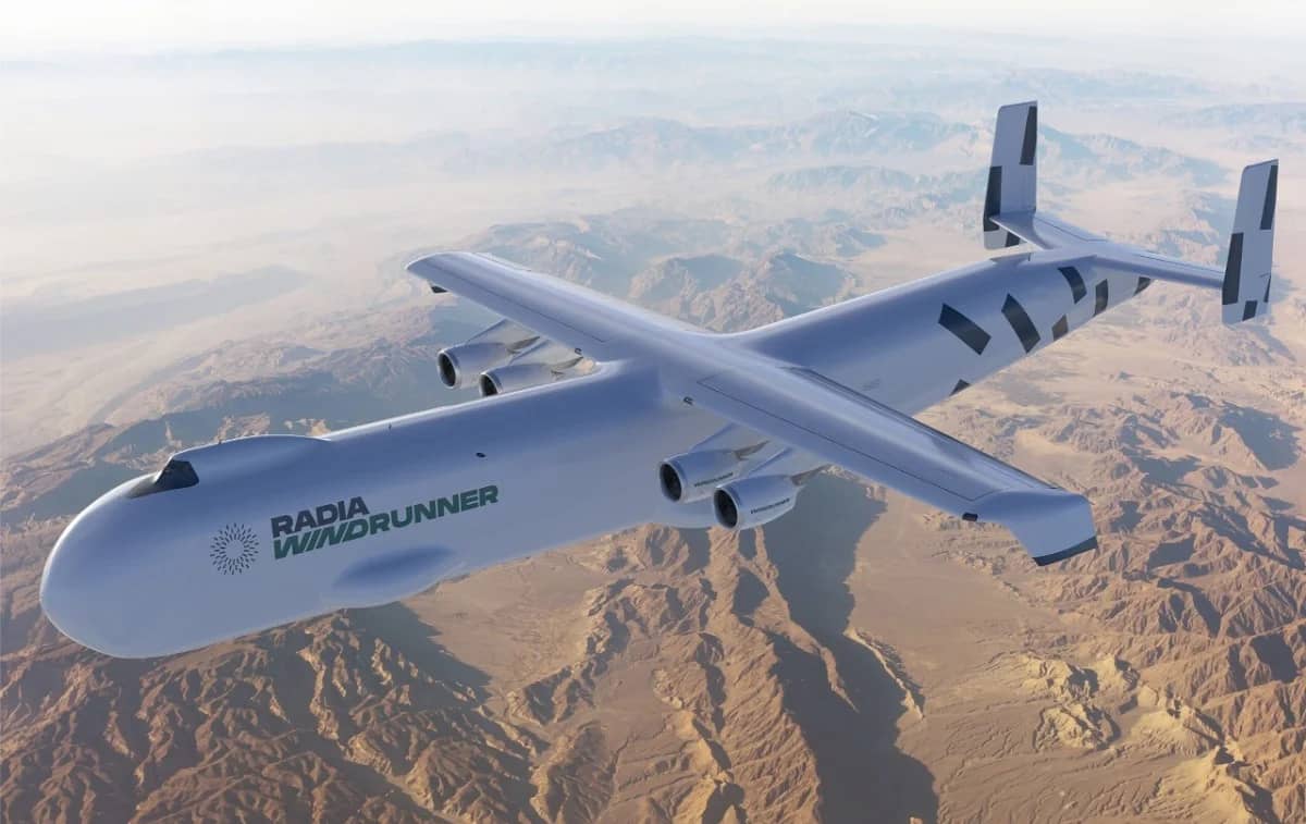 World's largest airplane will stretch over a football field and be 60% longer than the current biggest aircraft