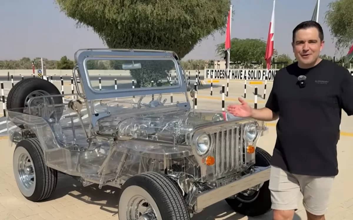 worlds-first-transparent-car-jeep