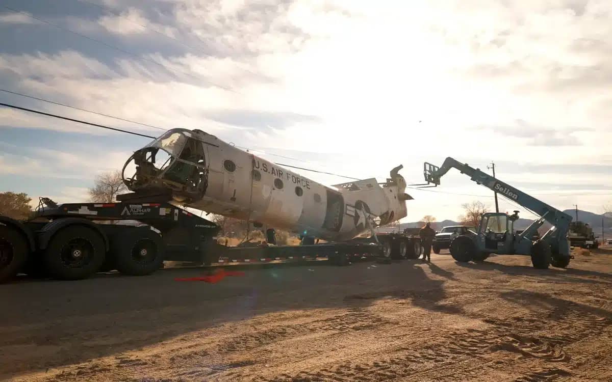 utah-man-tow-flying-banana-helicopter-from-nevada-worth-a-fortune