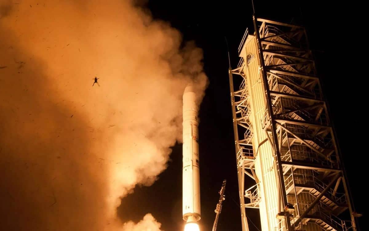 Unlikely intruder captured on NASA camera during rocket launch