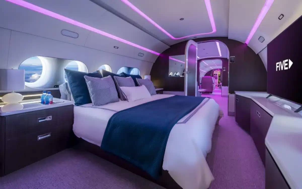 dubai-jet-9h-five-has-shower-bed-and-space-to-throw-party