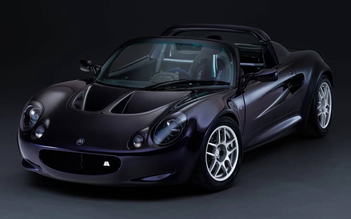 The VHPK takes the Lotus Elise S1 formula to a new extreme with a 600kg single-seater tribute to the British sports car