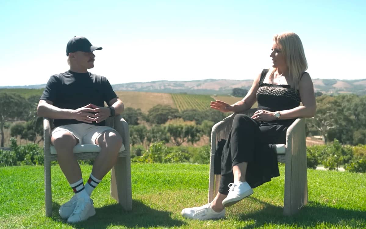 f1-driver-valtteri-bottas-lives-in-south-australia-vineyard