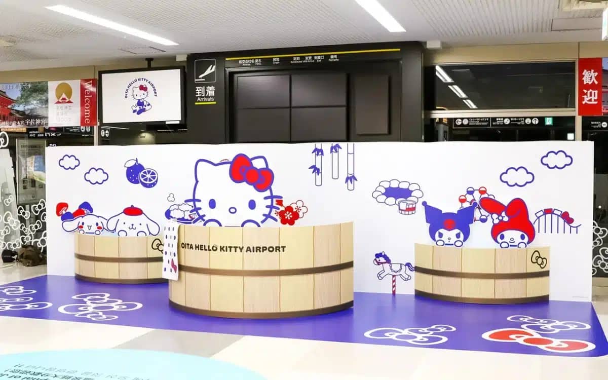 kawaii-alert-japans-hello-kitty-airport-is-pure-magical-kingdom